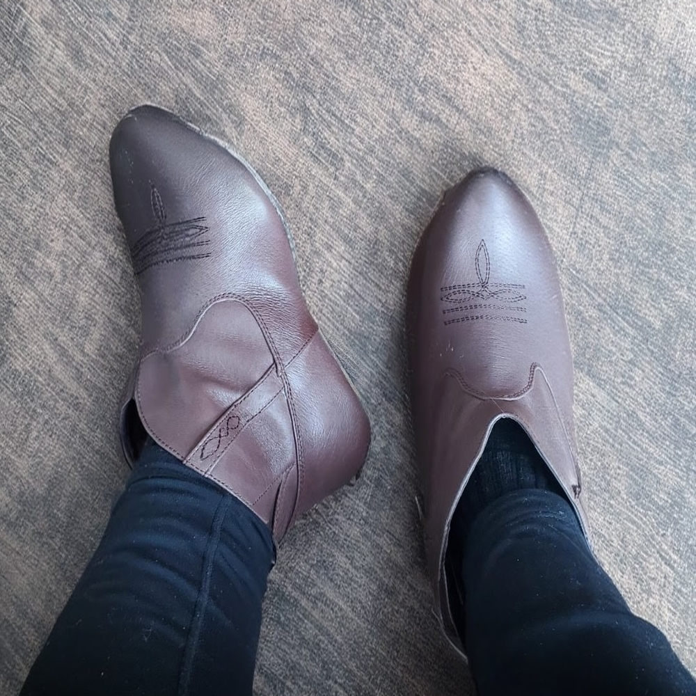 Very Volatile Rich Brown Ankle Booties